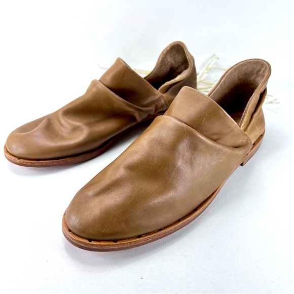 beek Tan Ankle Boots - Picture 15 of 15